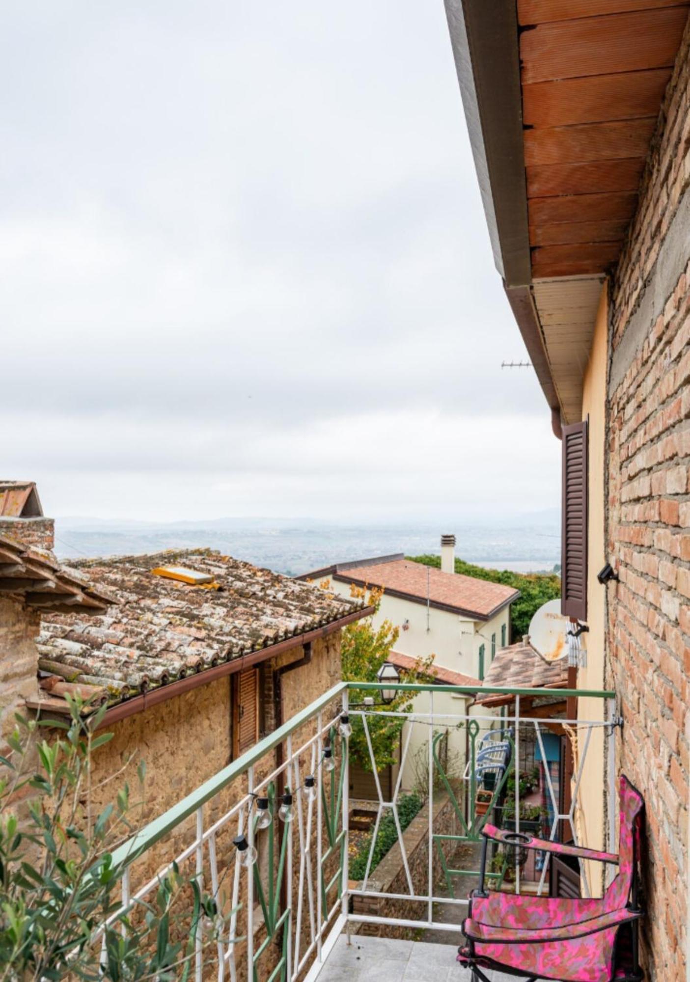 Casa Il Sole, Vicino Deruta Assisi Perugia Monte Falco Exteriér fotografie