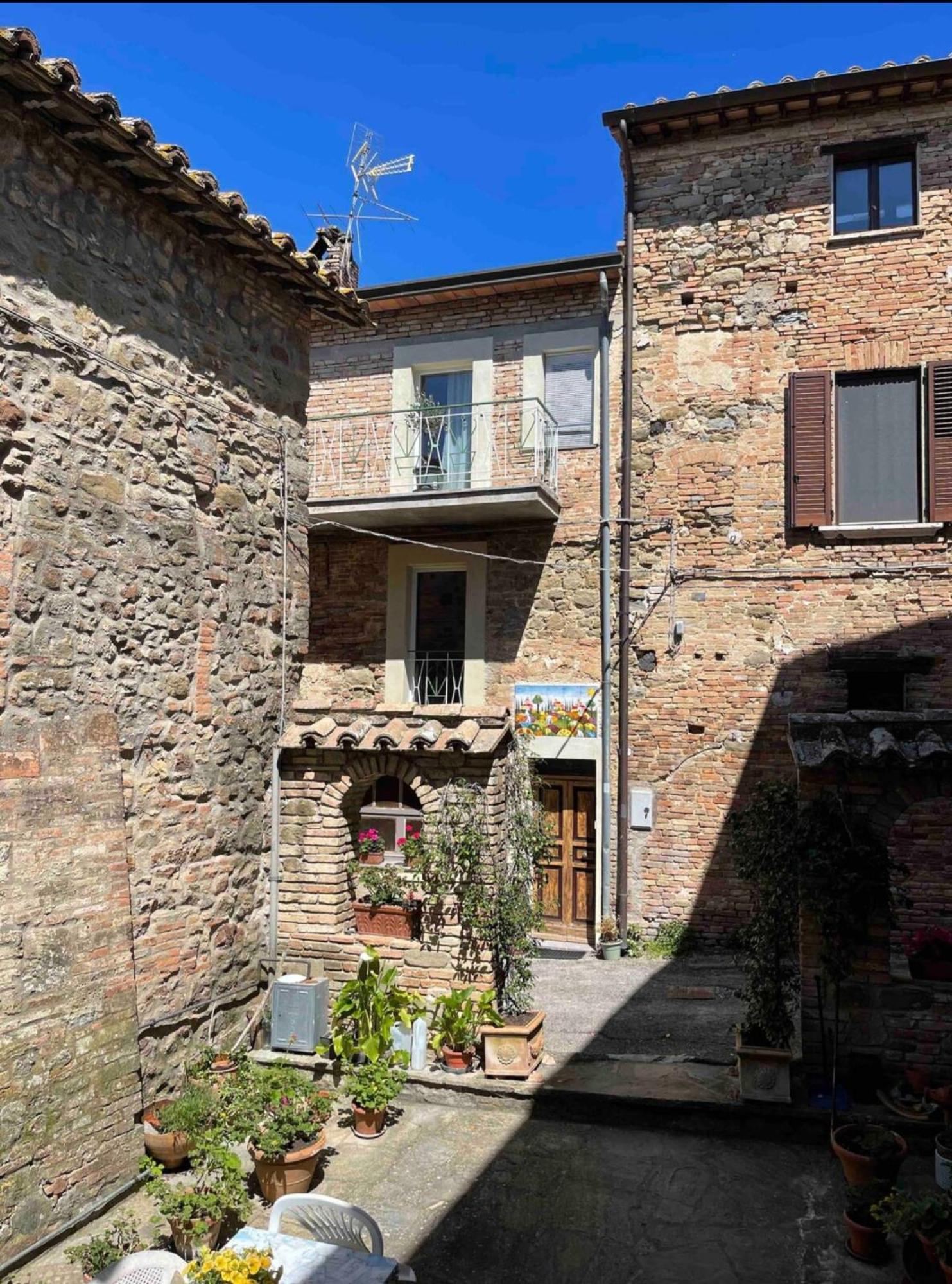 Casa Il Sole, Vicino Deruta Assisi Perugia Monte Falco Exteriér fotografie